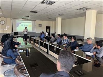 کارگاه توانمندسازی اساتید با محوریت اصول نگارش طرح درس در EDC دانشکده علوم پزشکی مراغه